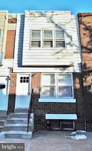 1527 S 30th St Philadelphia, PA 19146
