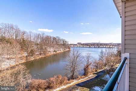 6523 Grange Ln #404 Alexandria, VA 22315