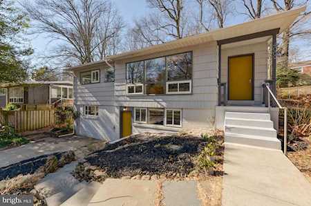 4009 Denfeld Ave Kensington, MD 20895