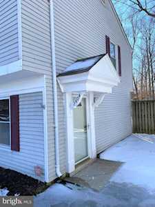 2404 Ferrell Ct Waldorf, MD 20602