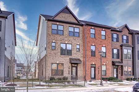 43397 Charitable St Ashburn, VA 20148