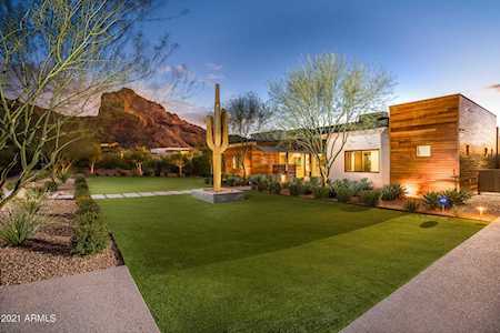 6136 N 52nd Place Paradise Valley, AZ 85253