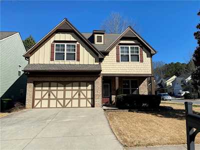 251 Ascott Ln Woodstock, GA 30189