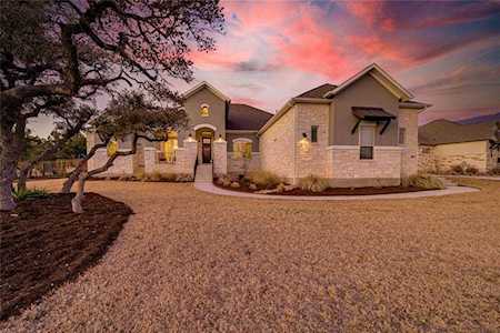 1053 Blue Ridge DR Dripping Springs, TX 78620