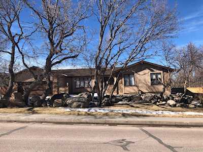 590 Thames Dr Colorado Springs, CO 80906