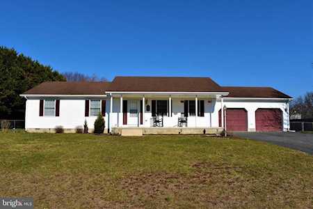 158 Princess Ann Ave Viola, DE 19979