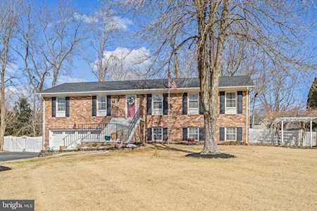 7043 Westmoreland Dr Warrenton, VA 20187
