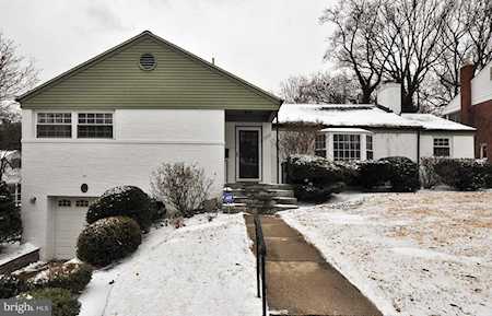 5806 Osceola Rd Bethesda, MD 20816