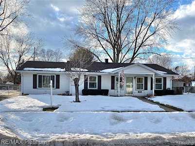 6404 Richalle St Green Oak Twp, MI 48116