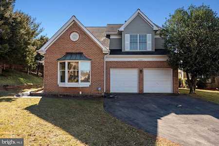 12901 Lee Side Ct Fairfax, VA 22033