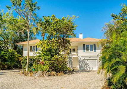 5303 Umbrella Pool Rd Sanibel, FL 33957