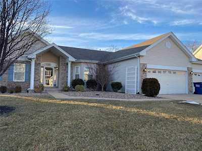 842 Brockwell Dr Dardenne Prairie, MO 63368