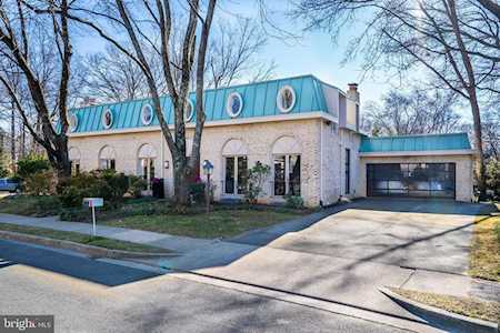 4000 Ridgeview Rd Arlington, VA 22207