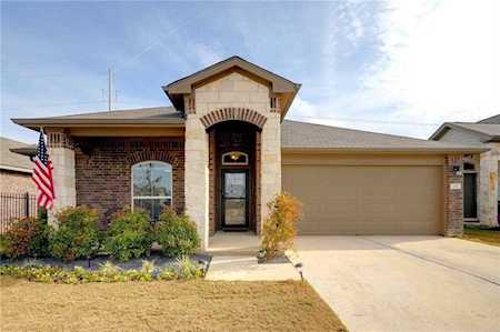 201 Rusk Bluff Ave Leander, TX 78641