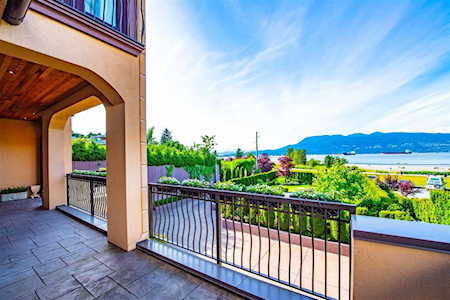 4588 NW Marine Drive Vancouver, BC V6R 1B8
