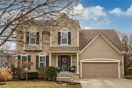 15234 S Albervan St Olathe, KS 66062
