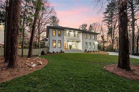 1580 W Wesley Rd Atlanta, GA 30327