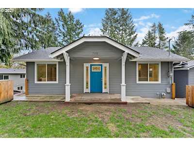 7102 SW Capitol Hill Rd Portland, OR 97219