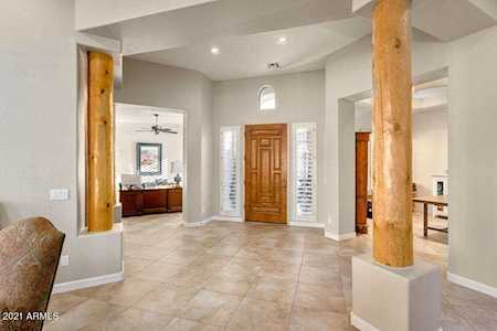 854 E County Down Drive Chandler, AZ 85249