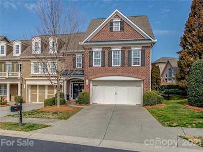 11820 Easthampton Circle Charlotte, NC 28277