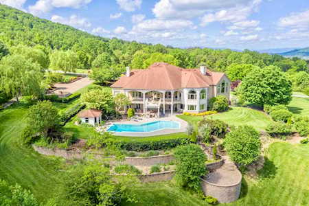 461 Misty Mountain Roanoke, VA 24012