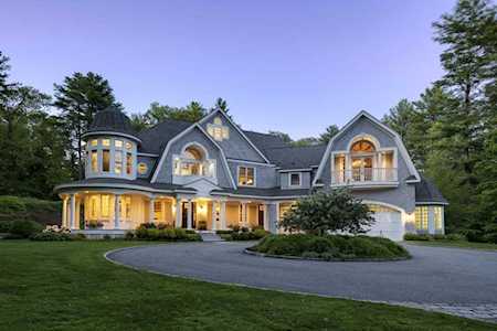 798 Strawberry Hill Road Concord, MA 01742