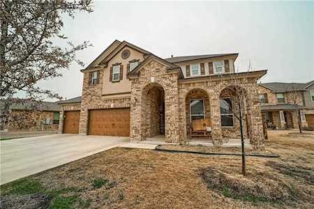 1216 Brenham LN Leander, TX 78641