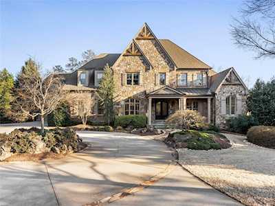 3147 Watsons Bend Alpharetta, GA 30004