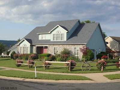 3139 Wetherburn Drive State College, PA 16801