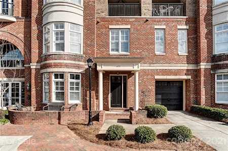 6713 Louisburg Square Ln Charlotte, NC 28210