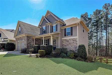 814 Blackberry Run Trl Dallas, GA 30132