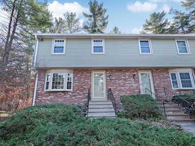 24 Hilltop Ln #24 Easton, MA 02375