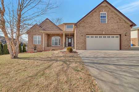 1790 Patricia Dr Clarksville, TN 37040