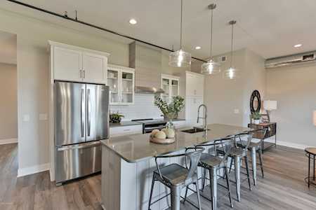 232 Mulberry St #232 Jeffersonville, IN 47130