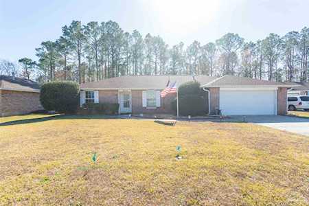 10053 Centre St Pensacola, FL 32506