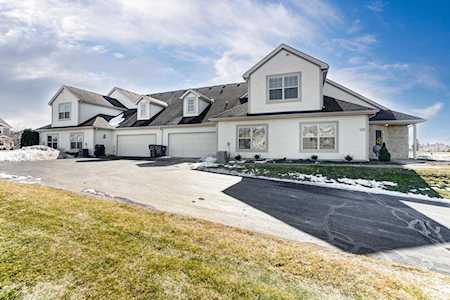 102 Maple Leaf Drive Johnstown, OH 43031