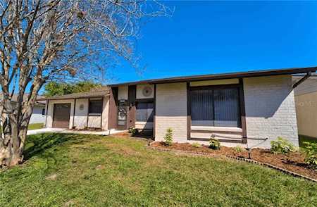 5023 Lindsay Ct Orlando, FL 32821