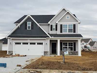 3206 Dandelion Drive Grimesland, NC 27837