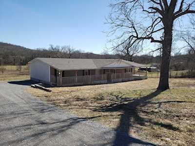 27 Round Lick Hills Ln Watertown, TN 37184