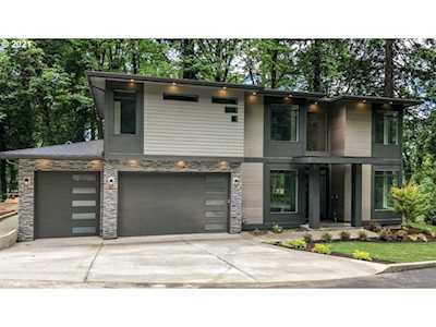 8975 SE Stillwater Ln Happy Valley, OR 97086