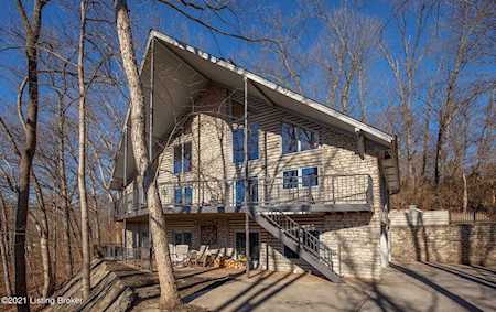 1909 Charbdin Pl Louisville, KY 40207