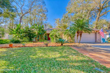 85 Oakwood Rd Jacksonville Beach, FL 32250