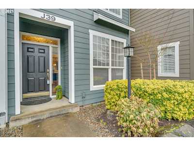 9008 NE 54th St #J39 Vancouver, WA 98662