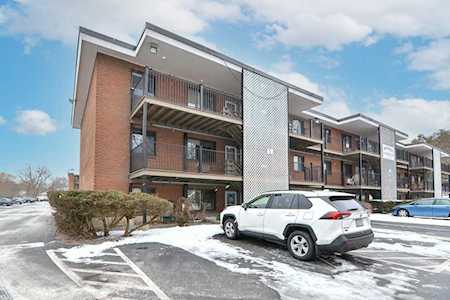 1 Arizona Ter #3 Arlington, MA 02474
