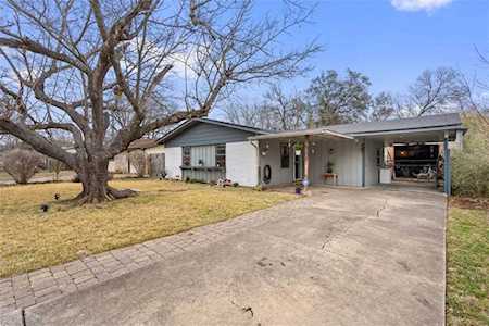 5205 Saint Georges GRN Austin, TX 78745