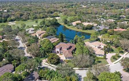 8020 Warwick Gardens Ln University Park, FL 34201