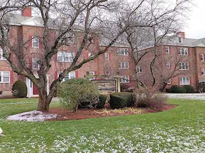 112 Maple St #4 Malden, MA 02148