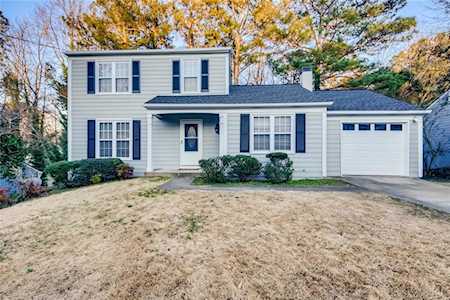 10415 Ash Rill Dr Alpharetta, GA 30022