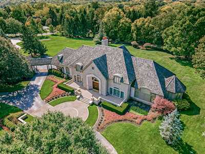 5045 Squirrel Bend Columbus, OH 43220