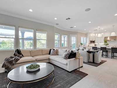 628 Chervil Valley Dr Las Vegas, NV 89138